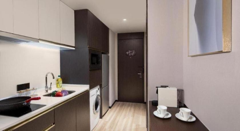 Hotel Citadines Lujiazui 4*
